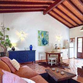 A private oasis in the Alentejo โรงแรมในOdemira