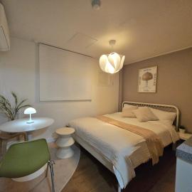 The YoGwan – hotel w mieście Suwon
