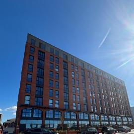 Luxury Waterfront Escape - Stunning Liverpool City Centre Apartment - Sleeps 4