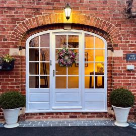 The Barn, Boutique Self-Catering Apartment - Belvoir Suite, hotel a Allington