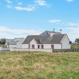 3 Bed in Roundstone oc-i234, hotel i Callow