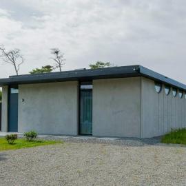 Modern Concrete House Near Glommen Beach, hotel a Glommen