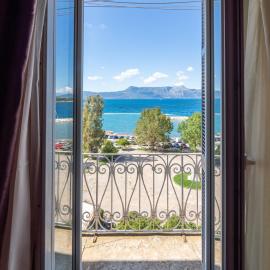 Acropol Seaview Apartment in Corfu Old Town by the Old Port