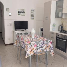 Casa Danero "U dabassu" - Centro storico di Carloforte, hotel v destinácii Carloforte