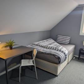 Budget Rooms in Reading Near University and Town Centre