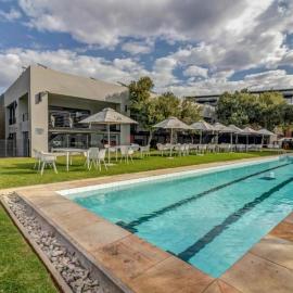 Big Dreams Luxury Suites Fourways