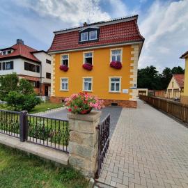 Exklusive Ferienwohnung für 5 Personen ca 100 m2 bei Familie Müller