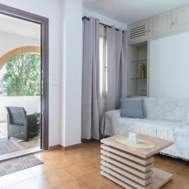 Kapsalos House