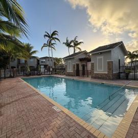 Miami Stay - Pool, Parking, & Affordable Transportation, ξενοδοχείο σε Tamiami