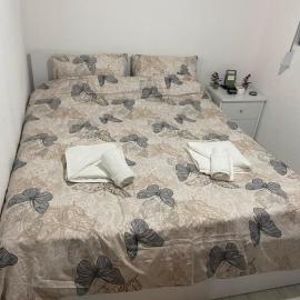 2-Bedroom House Near Airport, Hotel in Vojnica