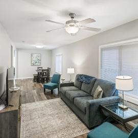Charming Family home near Great Lakes Naval Base