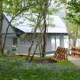 Dipper Boathouse Secluded Over-Water Retreat