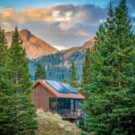 Campfire Ranch Private Cabin, Meals Included, hotel in Bergen Park
