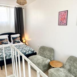 Gîte Verdun - maisonnette avec parking privé