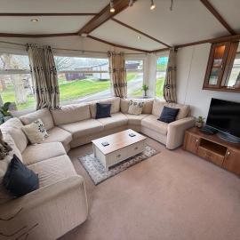 139 The Ridgeway