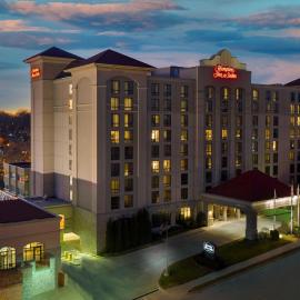 Hampton Inn & Suites Country Club Plaza, hotel en Kansas City