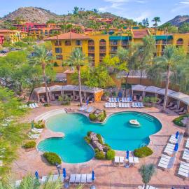 Hilton Phoenix Tapatio Cliffs Resort, hotel v mestu Phoenix