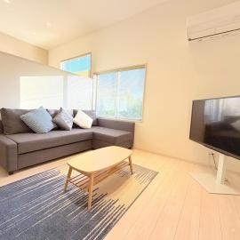 New Open Riverside House for 10 Guests Near Najima Station Parking