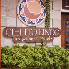 Hotel Cielito Lindo: Vicente Guerrero şehrinde bir otel