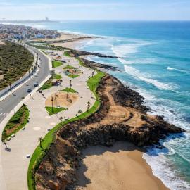 5 min to Anza Beach Modern Condo AC Parking – hotel w mieście Agadir