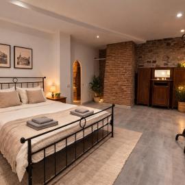 Rustaveli Courtyard Loft, hotel a Ananuri
