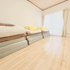 Private Apartment 5 Min to Narita Station 10 Min to Airport Washer & Dryer FUDOHAIM, hotel in Narita