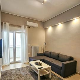 Efrosini's by the sea apartment