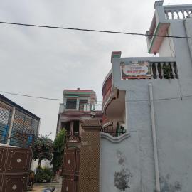 Dheeraj Kumar Homestay، فندق في Phalauda