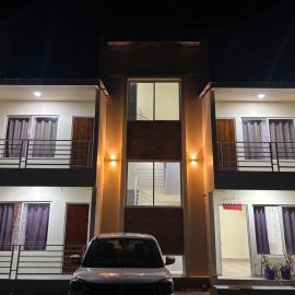 Spring Valley Homestay Rishop, хотел в Rishop