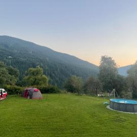 Baumgartnerhof Arriach - Urlaub am Bauernhof、Arriachのホテル