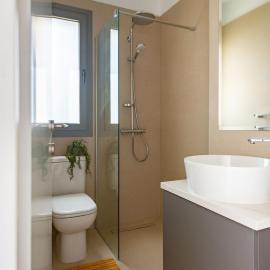 Sanders Limassol Park - Full Building, hotel in Trakhoni