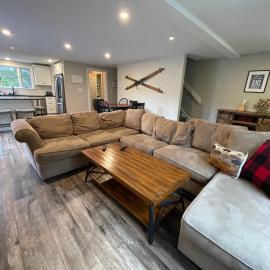 SKI Bike, Hike & Golf Townhouse w/ Hot tub, hotel in Ellicottville