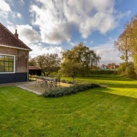 Holiday home - Stationsweg 5 Heinkenszand Boerderij Molenhof