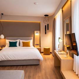 St. Bjur Suites, hotel en Atenas