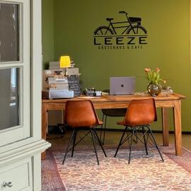 Gästehaus & Café Leeze, מלון בבאד דורקהיים
