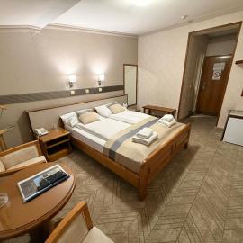 Garni Hotel Lav, hotel em Belgrado