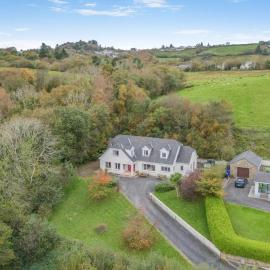 5 Bed in Mountcharles oc-ii11344, hotel a Mountcharles