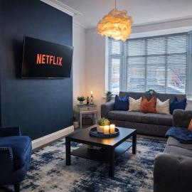 York Boutique House- spacious & stylish with free parking