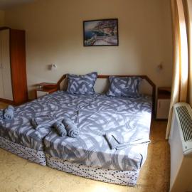 Къща за Гости Family Time RelaxEndSpa, Hotel in Sliven