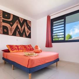 Moorea bungalow cosy proche plage de Temae