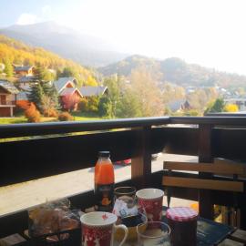 Cosy studio in Serre Chevalier – hotel w mieście Saint-Chaffrey