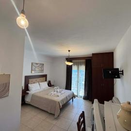 Deluxes studio villa gialos