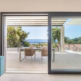 Sea View House with Jacuzzi - Casa Bianca Brač, hotel a Selca