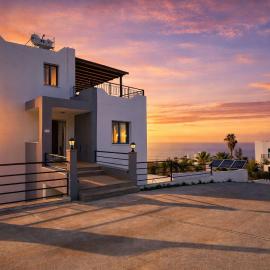 Livia - Vikles Villas: Pomos şehrinde bir otel