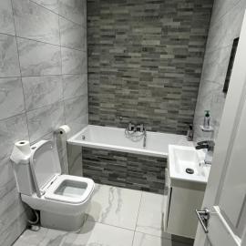 6 bedroom, North London Home - Sleeps 12 - Parking - Central location, hotel a East Barnet