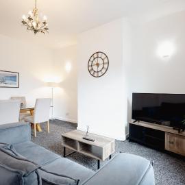 Oakenshaw Hideaway