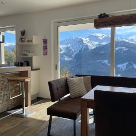Ferienhaus Hubertus Tirol 1-8 Personen，Pill的飯店