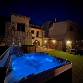 Cal Bertran, hotel i Segura