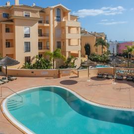 Terrace View - Estrela Apartment