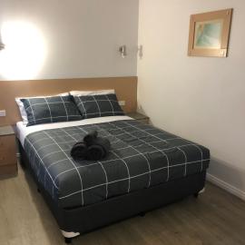 Latitude20 Cattrall Park Motel, hotelli kohteessa Karratha